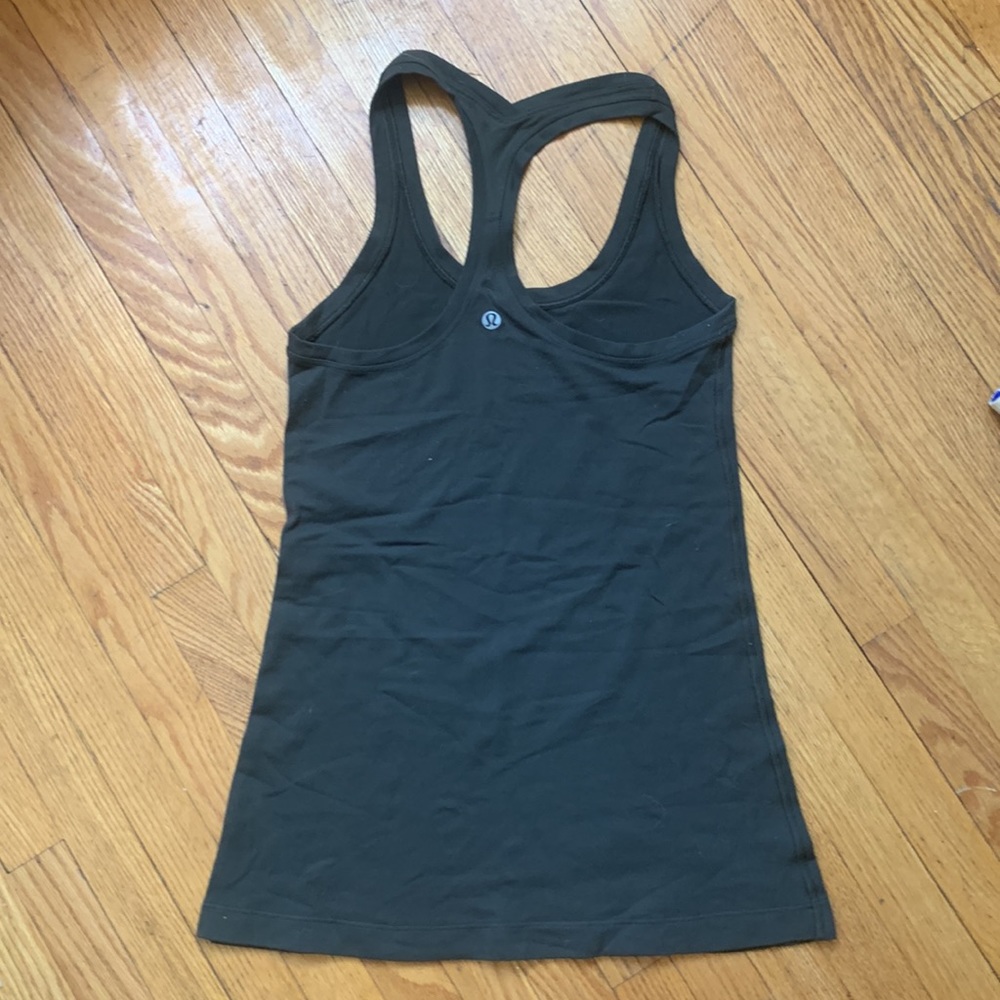 Green LuLu Lemon Razor Back - Picture 2 of 2